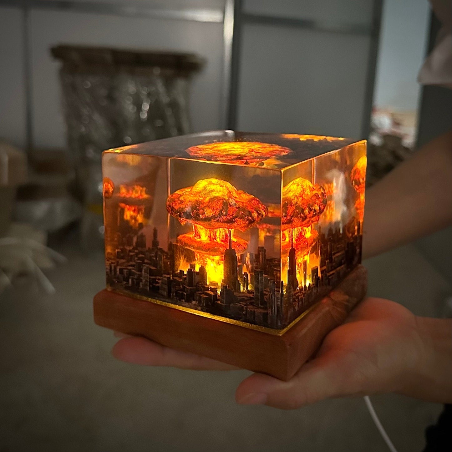 Atomic Bomb Resin Night Light(SGR)