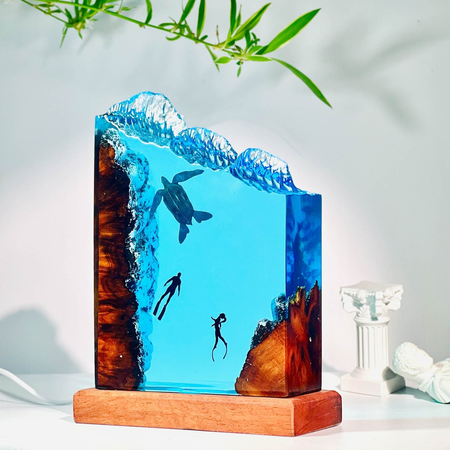 Hammerhead Shark and Diver Resin Night Light(OR)